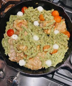 Lodge Cast Iron Skillet with Red Silicone Hot Handle Holder, 12-inch 51 81nakiu0QrL