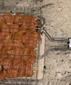 AIGMM Portable Stainless Steel BBQ Barbecue Grilling Basket for Fish ,Vegetables , Steak ,Shrimp, Chops and Many Other Food .Great and Useful BBQ Tool. Deep 32 81oEdxW6TLL