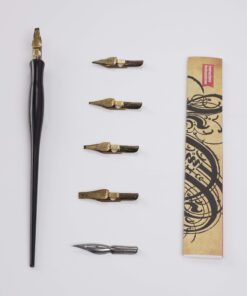 Speedball C-Series Lettering Pen Set, Left-handed - 1 Penholder w/ 6 Nibs Calligraphy Pen Sets C-Style Lettering Set, Left-Handed 3 81oF0DhDiHL