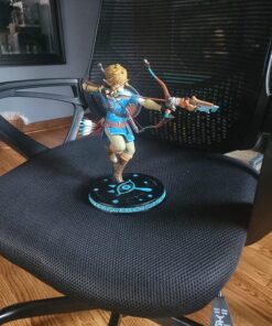 First 4 Figures The Legend of Zelda: Breath of The Wild: Link Figure, Blue Standard 37 81oJAJrK9KL