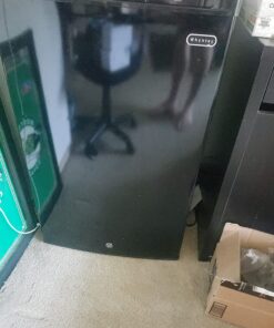 Whynter CUF-301BK 3 cu. ft Energy Star Upright Freezer with Lock – Black Black -3 Cubic Feet 64 81oUfBba7CL