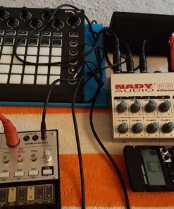 Nady MM-242 4 Stereo / 8 Mono Channel Mini Mixer with mono/stereo mode, ¼” Inputs and outputs – battery powered, or use optional AC adapter 13 81oXRdGCxBL