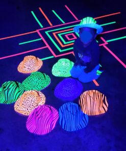 Novelty Place Neon Animal Print Plastic Party Hats, Fedora with Gangster Mafia Style, UV Blacklight Glow Party Stars Rave Hats for Kids and Teens in Birthday, Concerts, Music Party(Pack of 12) 25 81oiDeWjSNL