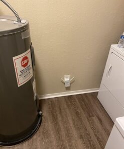 NETGEAR WiFi Mesh Range Extender EX6100 - Coverage up to 1000 sq.ft. and 15 devices with AC750 Dual Band Wireless Signal Booster & Repeater (up to 750Mbps speed), plus Mesh Smart Roaming AC750 WiFi 37 81or3NIevfL 3