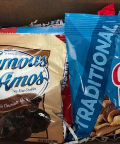 COLLEGEBOX Snack Box (50 Count) Valentines Variety Pack Care Package Gift Basket Adult Kid Guy Girl Women Men Birthday College Student Office School 45 81pFp8I OdL