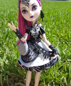 Mattel DHF97 - Ever After High Toy - Dragon Games - Teenage Evil Queen Deluxe Special Edition Doll 45 81paAR1tmHL