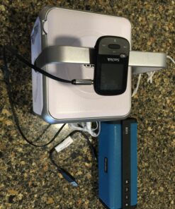 UGREEN 3.5mm Audio Cable Stereo Aux Cord 90 Degree Right Angle, Compatible with Beats iPhone iPod iPad Tablets Speakers 24K Gold Plated Male to Male Black 1.5FT 25 81pak5vDhtL