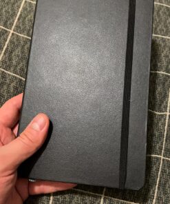 Amazon Basics Classic Notebook, Line Ruled, 240 Pages, Black, Hardcover, 5 x 8.25-Inch 69 81q1fbmjL