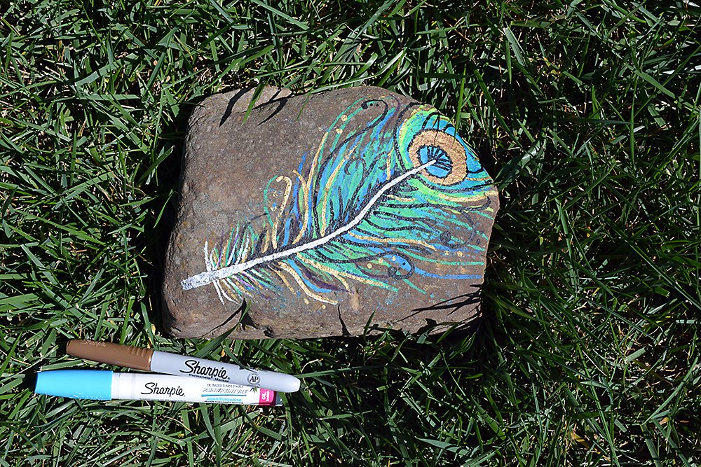 SHARPIE Oil-Based Paint Markers, Medium Point, Assorted & Metallic Colors, 5 Count - Great for Rock Painting 6 SHARPIE Oil-Based Paint Markers, Medium Point, Assorted & Metallic Colors, 5 Count - Great for Rock Painting - Image 6