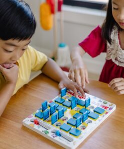 Melissa & Doug Flip to Win Travel Memory Game - Wooden Board, 7 Double-Sided Cards Games, Road Trip Essentials For Kids, Hangman Toddlers And Kids 5+ 35 81qzigpg86L 2