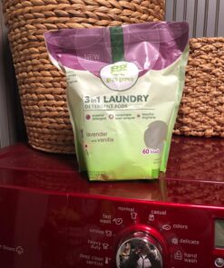 Grab Green 3-in-1 Laundry Detergent Pods, 60 Count, Lavender Vanilla Scent, Plant and Mineral Based, Superior Cleaning Power, Stain Remover, Brightens Clothes 60 Count (Pack of 1) 29 81r4AvESRDL