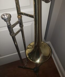 K&M - Konig & Meyer 14985.000.55 Trombone Stand - Industry Standard Fits Trombones and Marching Baritone Horns - Sturdy Folding Leg Base - Professional Grade for all Musicians - German Made - Black Regular Stand 16 81r93WtpCLL