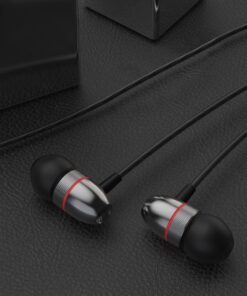 Betron ELR50 in Ear Headphones Earphones Wired with Noise Isolating Earbuds Tangle Free Cord Lightweight Carry Case Soft Ear Buds 3.5mm Plug (Black) 37 81rEay0Ae8L