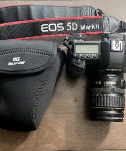 MegaGear MG091 Nikon D3500, D5600, D3400, D5500, D7200, D3300, D5300, D610, D7100, D600, D3200 Ultra Light Neoprene Camera Case, Black insade Yellow 32 81rOhuDBwOL