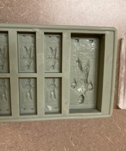 Star Wars: Han Solo in Carbonite Silicone Ice Tray / Chocolate Mold/ Single Tray 15 81rfCprtcL