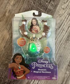 Disney Princess Disney Moana Necklace Light Up Magical Seashell Heart of Te Fiti 41 81rxZ 3Lv3L
