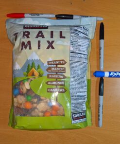 Signature Trail Mix, Peanuts, M and M Candies, Raisins, Almonds and Cashews, 4 Pound (249965) Cashews,Almonds,Peanuts 4 Pound (Pack of 1) 15 81s9wr1bKL