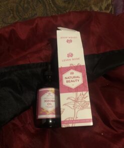 Leven Rose Jojoba Oil, Pure Cold Pressed Natural Unrefined Moisturizer for Skin Hair and Nails 4 oz 4 Fl Oz (Pack of 1) 36 81sSXcHqndL