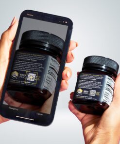 Kiva Raw Manuka Honey, UMF 20+ | MGO 850+ | 100% Pure Genuine New Zealand (8.8oz/250g Bottle) | Non-GMO | No Antibiotics | Traceable | Certified 8.8 Ounce (Pack of 1) 41 81sYRwV96L