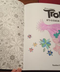It's Color Time! (DreamWorks Trolls) (Adult Coloring Book) 34 81sslDDAnZL