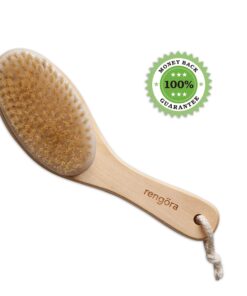 Exfoliating Body Scrubber: Dual-Use for Wet/Dry Exfoliation, Lymphatic Drainage & Cellulite Smoothing - Natural Boar Bristle Dry Brushing Body Brush, Ergonomic Handle, Easy to Clean by Rengöra 17 81tkWcDZSXL