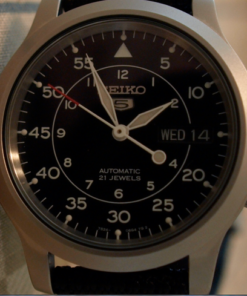 SEIKO Men's SNK809 5 Automatic Stainless Steel Watch with Black Canvas Strap 76 81tzeX9whL