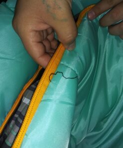 TETON Sports Mammoth Queen Size Sleeping Bag- Double Sleeping Bag – A Warm Bag The Whole Family can Enjoy – Great Sleeping Bag for Camping, Hunting and Base Camp. Compression Sack Included Teal Mammoth 0F 66 81u6nVQOUrL