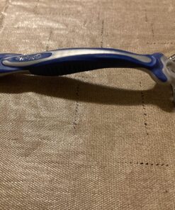 Gillette Sensor3 Comfort Disposable Razors for Men, 8 Count, Lubrastrip Glides Easily Over Your Skin Sensor3 Comfort (8ct) 46 81uViSnUL6L