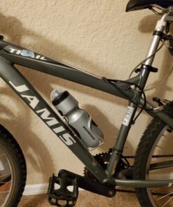 Schwinn Bike Bottle Holder With Water Bottle, 23 Oz. BPA-Free Squeeze Sport Bottle and Durable Alloy Cage, Easy To Mount Cycling Accessory 23 Ounces 49 81uctWMqjL