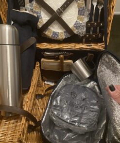 PICNIC TIME Romantic Canterbury Deluxe Wicker Picnic Basket Set for 2, with Blanket and Soft Cooler, One Size, Navy with Plaid 71 81utmmcBVzL