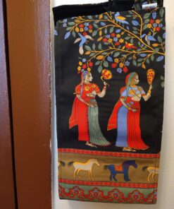 JOYSTAR Premier Colored Pencils for Adults Coloring Books, Premium Artist Pencil Set (72-Count), Handmade Canvas Wrap, Extra Accessories Included, Holiday Gift, Oil based Color Pencils 46 81v5 QFH2qL