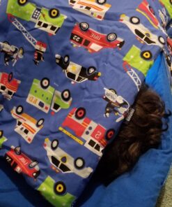 Wildkin Kids Sleeping Bags for Boys and Girls, Measures 57 x 30 x 1.5 Inches, Cotton Blend Materials Sleeping Bag for Kids, Ideal Size for Parties, Camping & Overnight Travel (Heroes) Heroes 13 81vCGsHzlbL