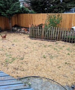 EZ Straw Seeding Mulch with Tack - Biodegradable Organic Processed Straw – 2.5 CU FT Bale (Covers up to 500 sq. ft.), Multi 45 81vMzvwKUL