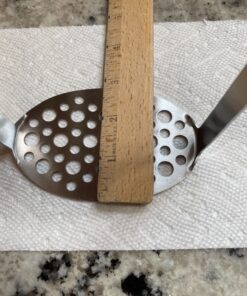 KUKPO High Quality Stainless Steel Potato Masher with Broad and Ergonomic Horizontal Handle – Fine-grid Mashing Plate for Smooth Mashed Potatoes, Vegetables and Fruits 21 81vmz8Hq7nL