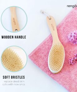 Exfoliating Body Scrubber: Dual-Use for Wet/Dry Exfoliation, Lymphatic Drainage & Cellulite Smoothing - Natural Boar Bristle Dry Brushing Body Brush, Ergonomic Handle, Easy to Clean by Rengöra 12 81wSuIVWRRL
