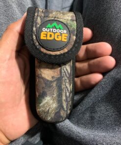 OUTDOOR EDGE RazorPro Double Blade Folding Hunting Knife & Filp N' Zip Bone Saw - Hunting Knife Features a Gutting Blade & Replaceable RazorSafe Skinning Blade. Includes Camo Nylon Sheath 17 81wY4KV9LL