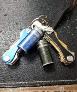 KeySmart Classic - Compact Key Holder and Keychain Organizer (up to 14 Keys, Blue) 32 81wZp9SsRL