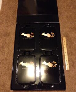 DC Collectibles Batman 75th Anniversary Action Figure (Set #2), 4-Pack 15 81wjMh8FllL