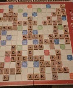 Hasbro Gaming Scrabble Deluxe Edition (Amazon Exclusive) 48 81xg2EAA2L