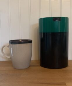 Coffeevac 1LB – Patented Airtight Container | Multi-use Vacuum container works as smell proof containers for ground coffee and coffee bean containers. Black cap and green body. 17 81y0qYiVTPL