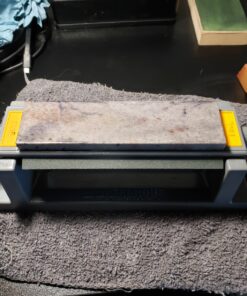 Smith’s TRI6 Arkansas Tri-Hone Stone Sharpening System Grey 6” Fine, Medium, & Coarse Stones 3-Way Honing Nonslip Rubber Feet Restore Tools, Hunting, Kitchen, Fishing & Pocket Knives 43 81yMNNPAViL