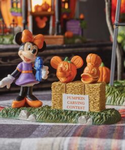 Department 56 Disney Village Halloween Pumpkintown Accessories Mickey Mouse Minnie Picks a Winner Figurine, 3 Inch, Multicolor 5 81ya0AAEuWL