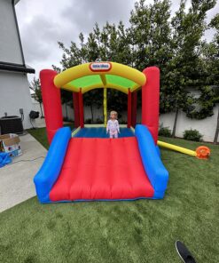 Little Tikes Jump 'n Slide Bouncer with Arched Canopy Overhead Cover, Plus Heavy Duty Blower, Stakes, Repair Patches, and Storage Bag |3-Kid Capacity, Ages 3-8 Years 25 81yth9AFCFL