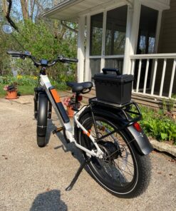 Sheffield 12629 Field Box, Ammo Storage Can and Water Resistant Ammo Can, Bullet Case Designed for Pistol, Rifle, or Shotgun Ammo Storage, Stackable and Lockable Ammo Box, Made in The USA, Black 63 81zEzVj5eFL