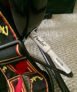 Fender Performance Series Instrument Cables (Straight-Right Angle) for electric guitar, bass guitar, electric mandolin, pro audio 10' Right Angle 17 81zOrzJ vrL