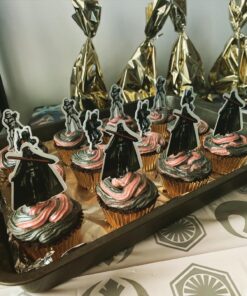 Wilton Edible Silver Glitter Spray, 0.35 oz. 29 81zV6DRvu6L