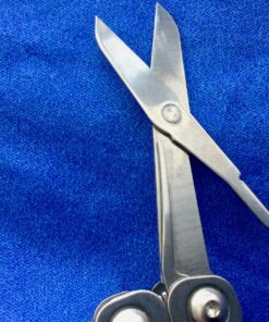 LEATHERMAN, Wingman Multitool with Spring-Action Pliers and Scissors, Stainless Steel with Nylon Sheath 54 81zjJjkYoOL