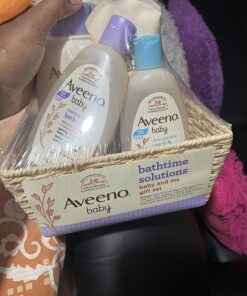 Aveeno Baby Bathtime Solutions Baby & Me Gift Set with Baby Wash & Shampoo, Calming Baby Bath & Wash, Baby Daily Moisturizing Lotion & Stress Relief Body Wash for Mom, Soap-Free, 4 items 42 81ztcOPIXXL
