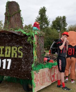 Fadeless Bulletin Board Paper, Fade-Resistant Paper for Classroom Decor, 48” x 12’, Weathered Wood, 1 Roll 48 Inches x 12 Feet 53 81ztm18u67L