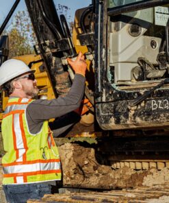 Radians SV55 Class 2 Heavy Woven Two Tone Engineer Vest with Padded Neck to Support Extra Weight in Cargo Pockets X-Large Green 25 912UtzgIL 1